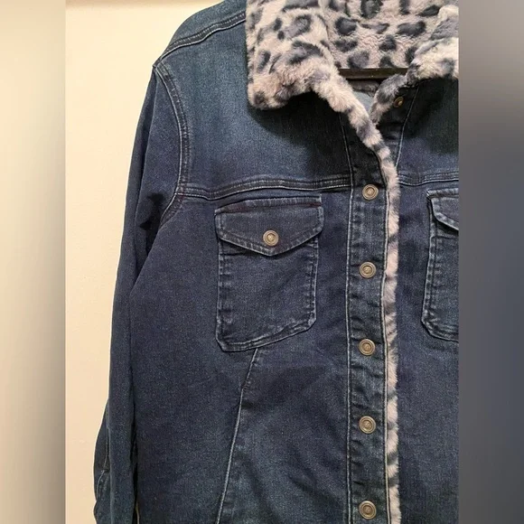 Y2K Faux Fur lined denim jacket women’s size 1X animal print cheetah girls - Picture 5 of 8